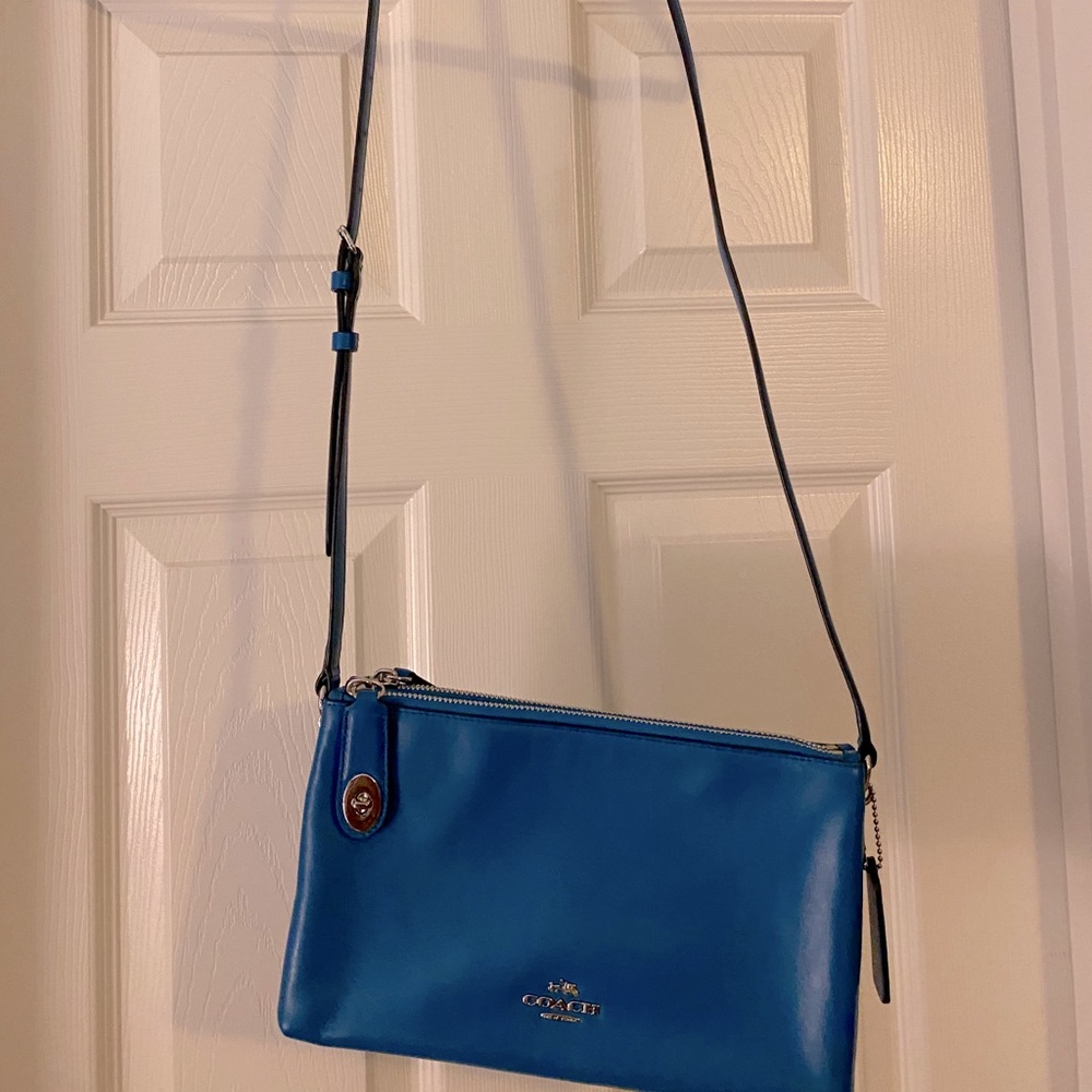 Coach Leather Strapped Purse Brand New Blue
